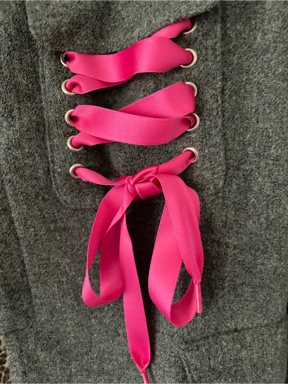Vintage Y2K Gray Women's Blazer with Hot Pink Ribbon Accents - Picture 3 of 5